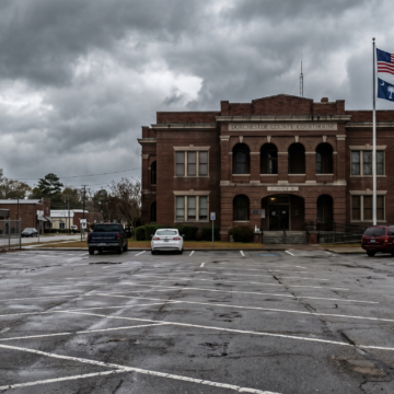 Man Sentenced to 40 Years for Killing Daughter’s Biological Father in Courthouse Parking Lot