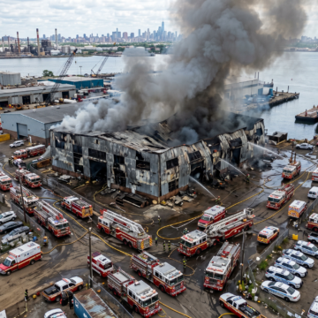 Fatal Staten Island Shipyard Blast Leaves One Dead, Over 30 First Responders Injured