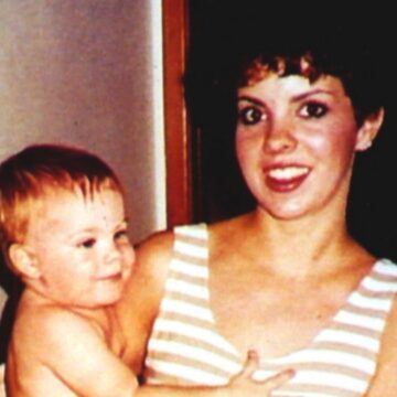 featured-105 Son Discovers Mother’s Remains in Backyard 20 Years After She Vanished