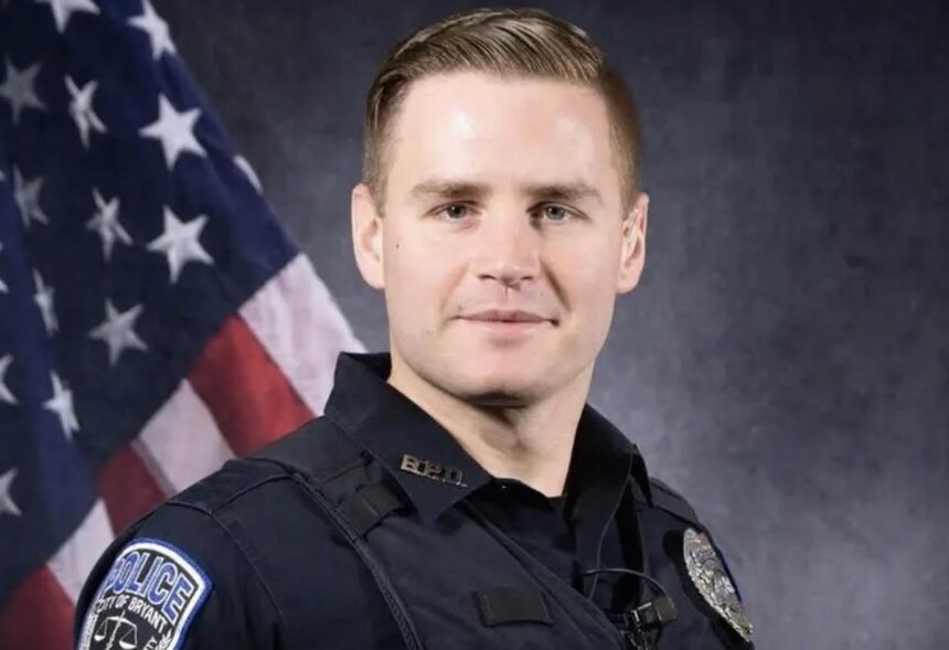 Arkansas State Trooper Resigns After Racist Text Messages Surface in Divorce Filing