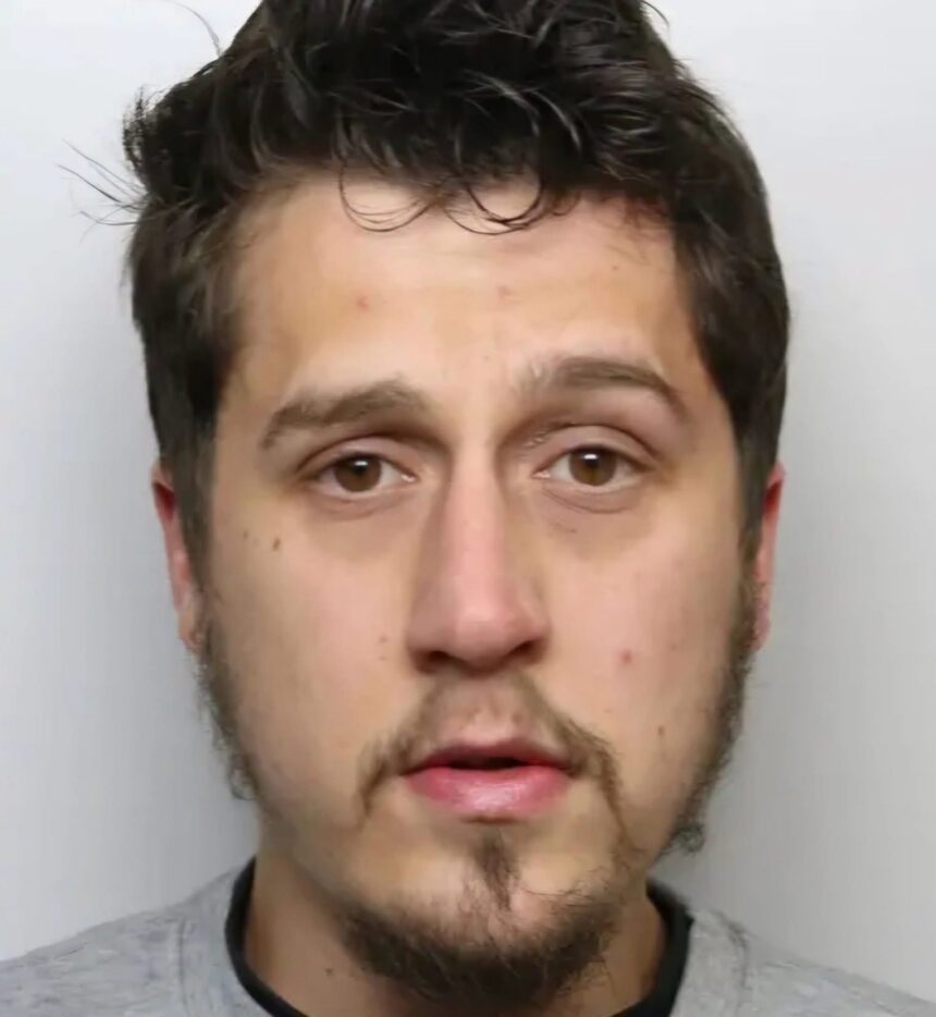 featured-118 Man with Thousands of Illegal Child Images Worked in Childcare, Receives 2-Year Sentence
