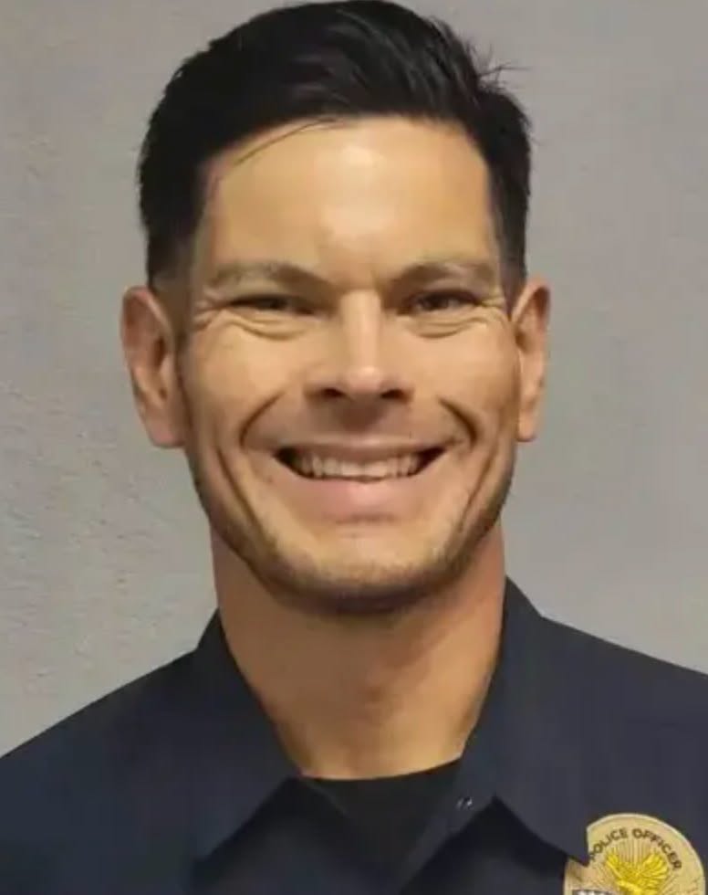 featured-127 Former Officer Fired Over Feces Incident Now Serving as Police Chief